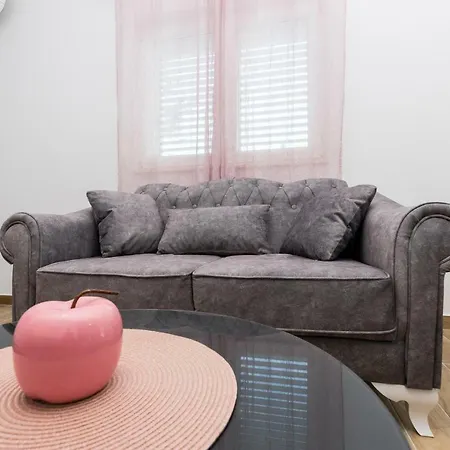 Andrea Apartament